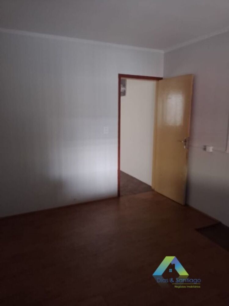 Casa à venda com 2 quartos, 125m² - Foto 5