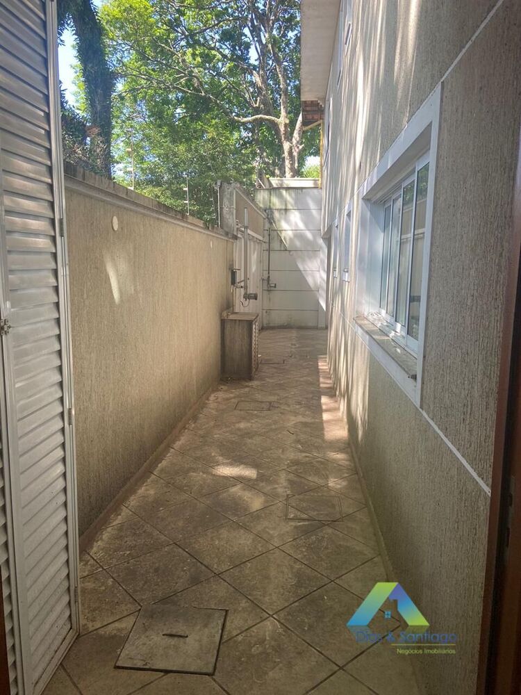 Sobrado para alugar com 4 quartos, 250m² - Foto 5