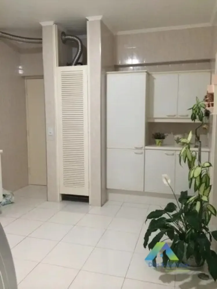 Apartamento, 4 quartos, 250 m² - Foto 12