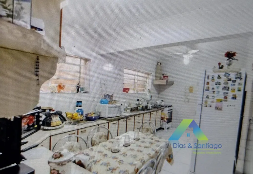 Casa, 3 quartos, 189 m² - Foto 3