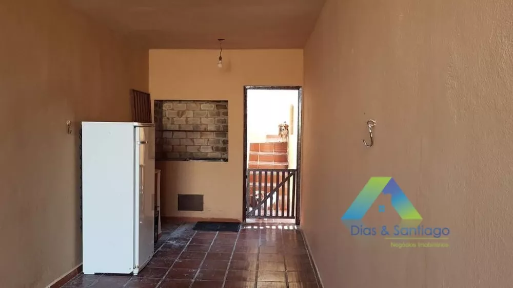 Sobrado à venda com 2 quartos, 120m² - Foto 4