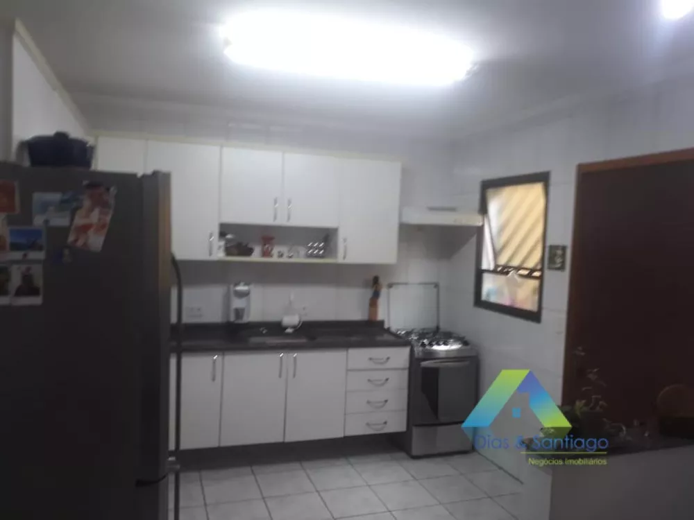 Sobrado à venda com 3 quartos, 149m² - Foto 2