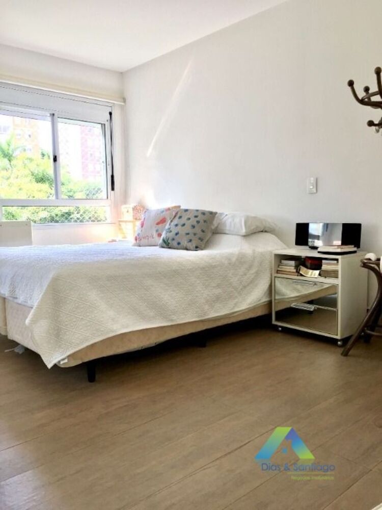 Apartamento à venda com 3 quartos, 142m² - Foto 10
