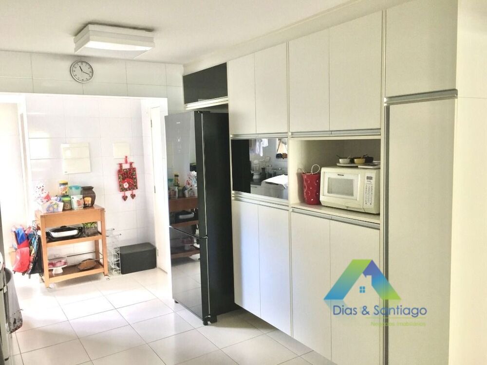 Apartamento à venda com 3 quartos, 142m² - Foto 16