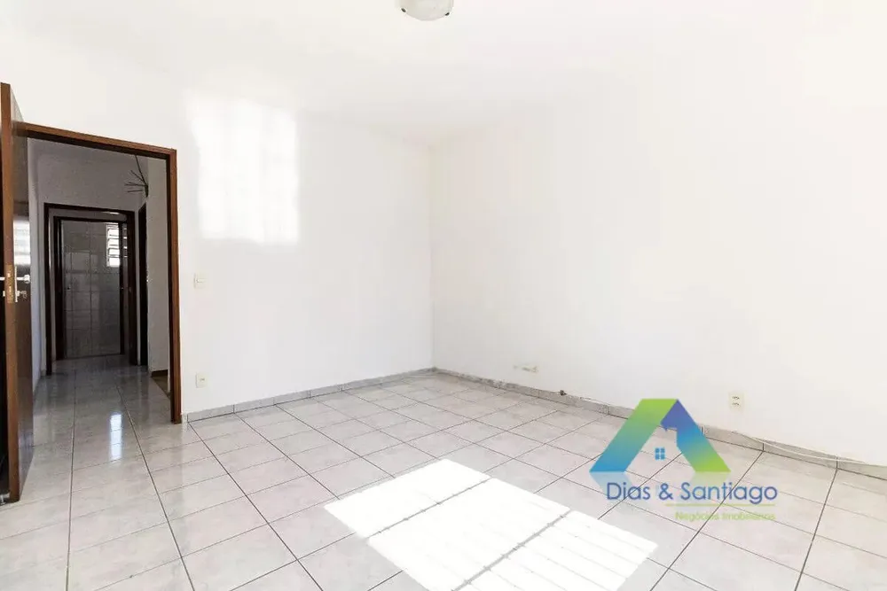 Casa, 3 quartos, 210 m² - Foto 8