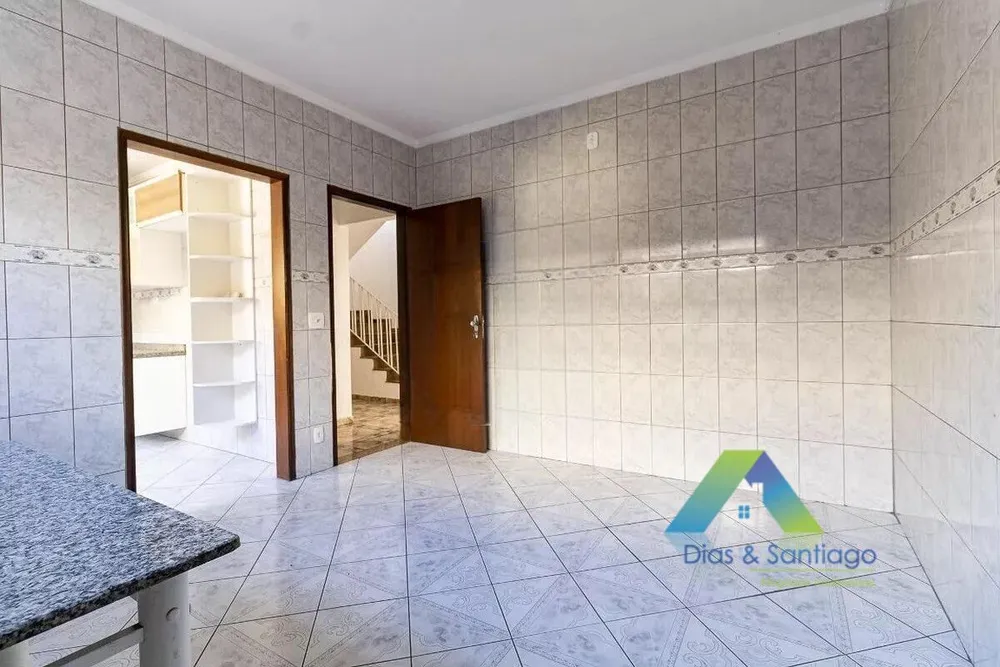 Casa, 3 quartos, 210 m² - Foto 6