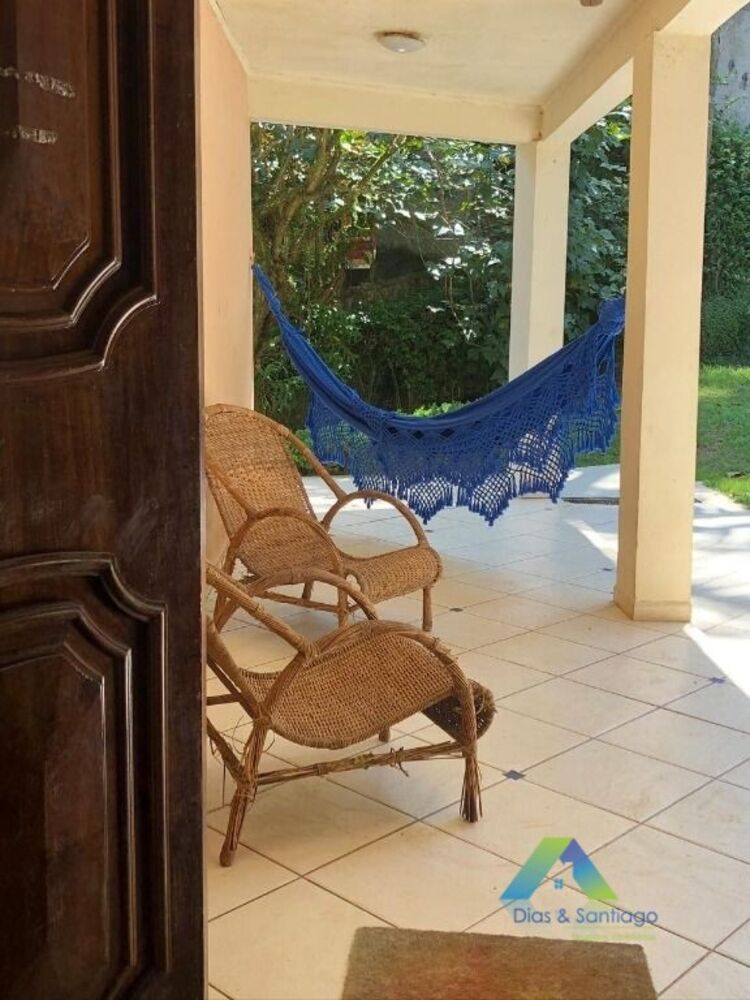 Casa à venda com 3 quartos, 333m² - Foto 2