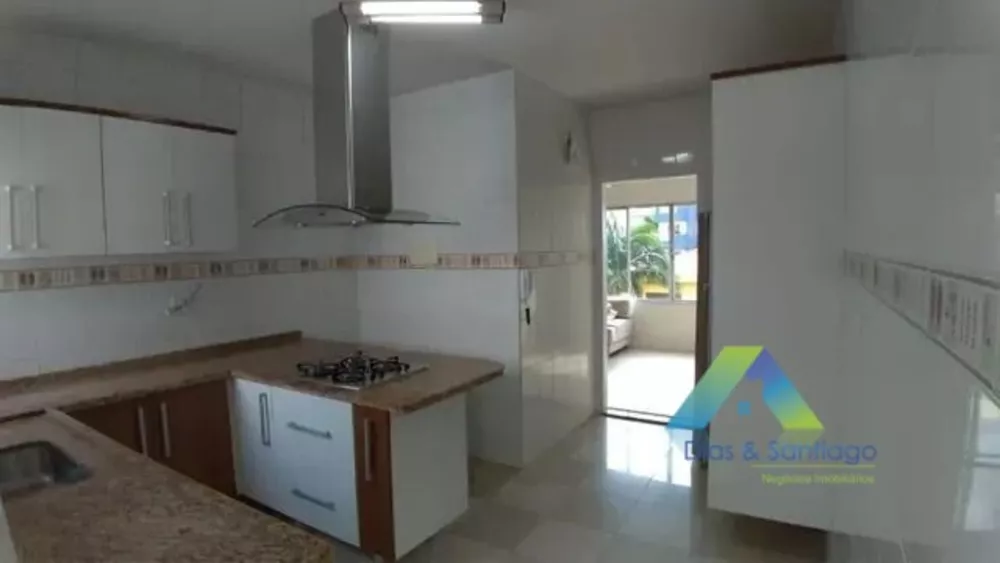 Apartamento à venda com 3 quartos, 94m² - Foto 4