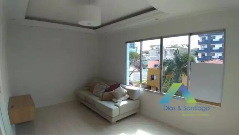 Apartamento à venda com 3 quartos, 94m² - Foto 3