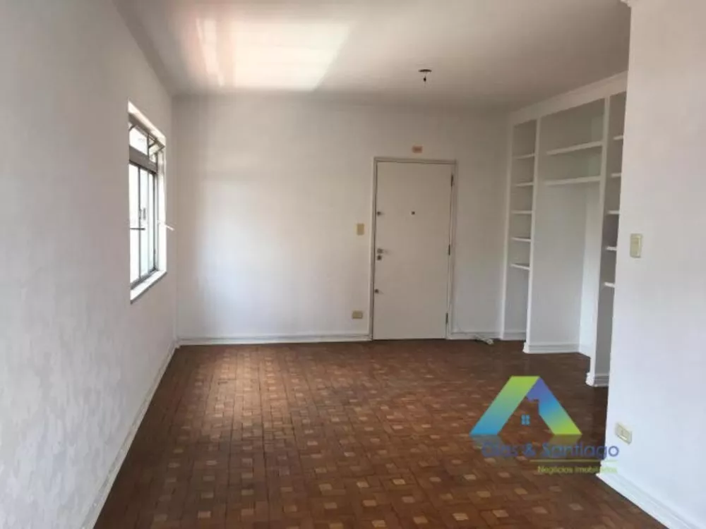 Apartamento à venda com 3 quartos, 107m² - Foto 1