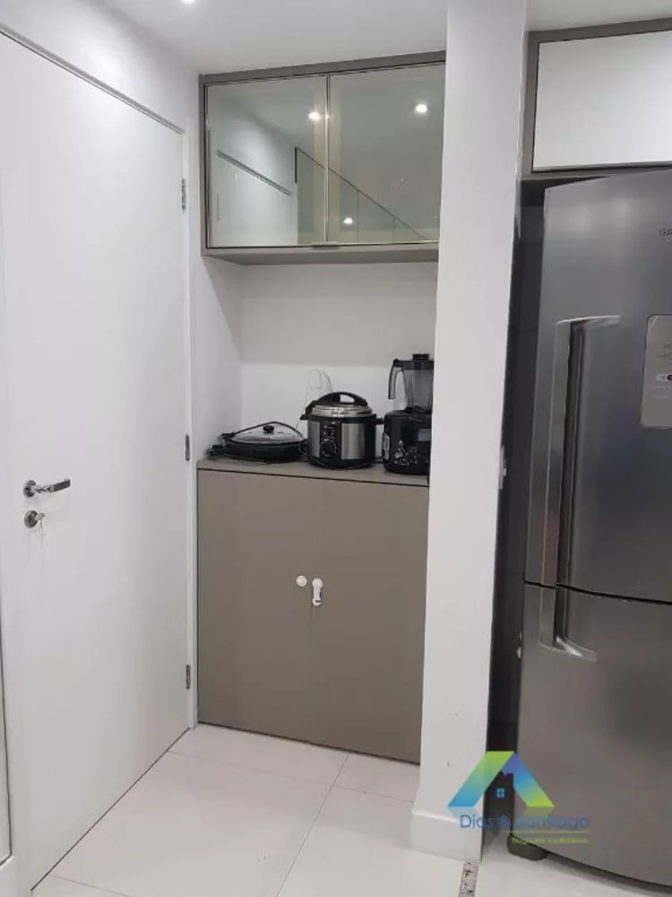 Apartamento à venda com 2 quartos, 60m² - Foto 2