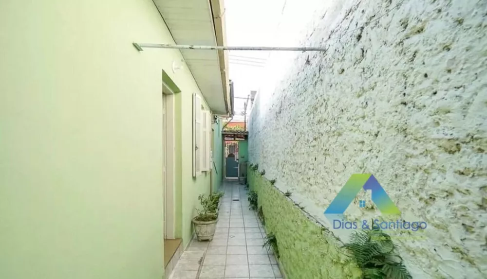 Casa à venda com 2 quartos, 180m² - Foto 2