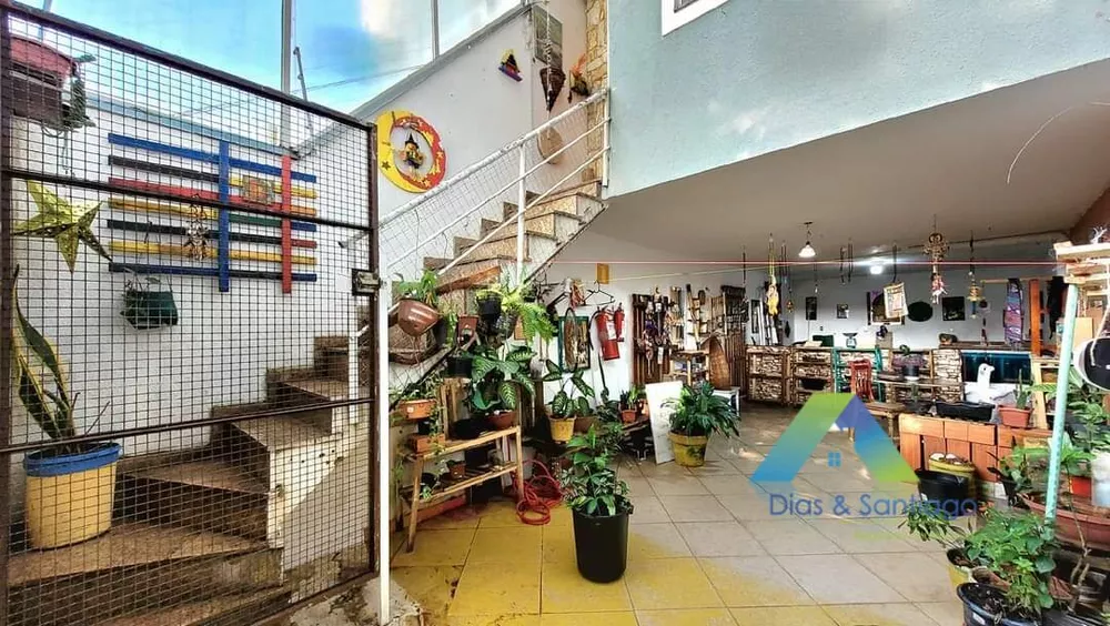 Sobrado à venda com 2 quartos, 80m² - Foto 2