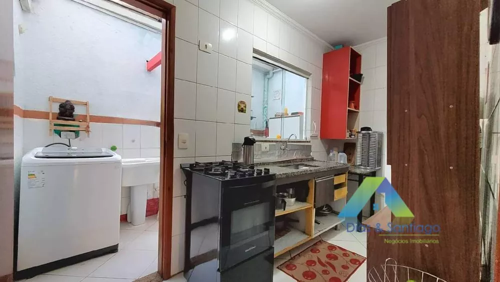 Sobrado à venda com 2 quartos, 80m² - Foto 4