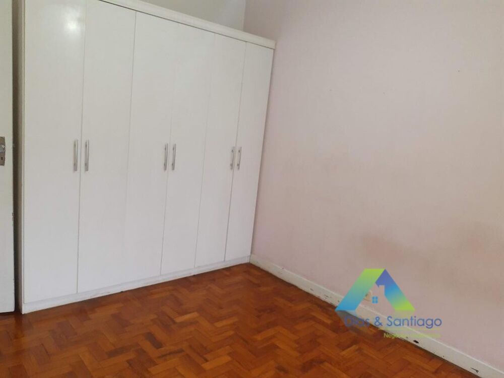 Sobrado à venda com 3 quartos, 300m² - Foto 3