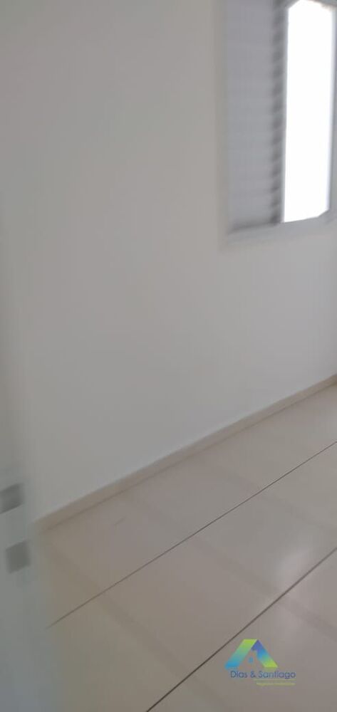 Apartamento à venda com 3 quartos, 50m² - Foto 6