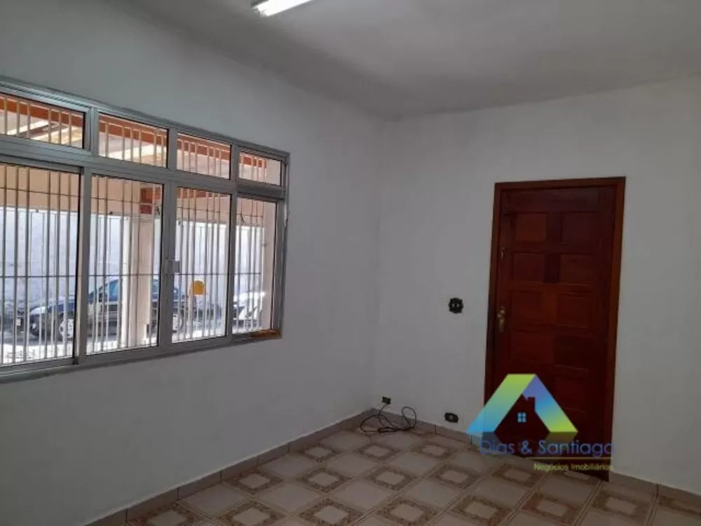 Casa à venda com 3 quartos, 160m² - Foto 1