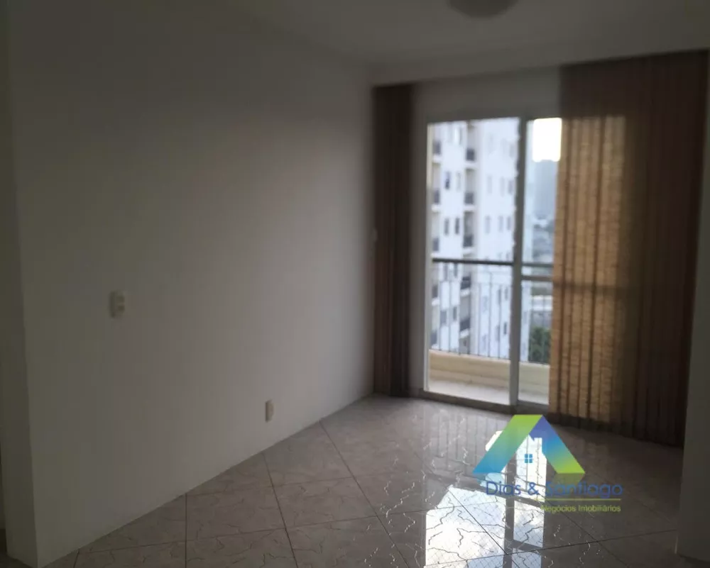 Apartamento à venda com 2 quartos, 50m² - Foto 2