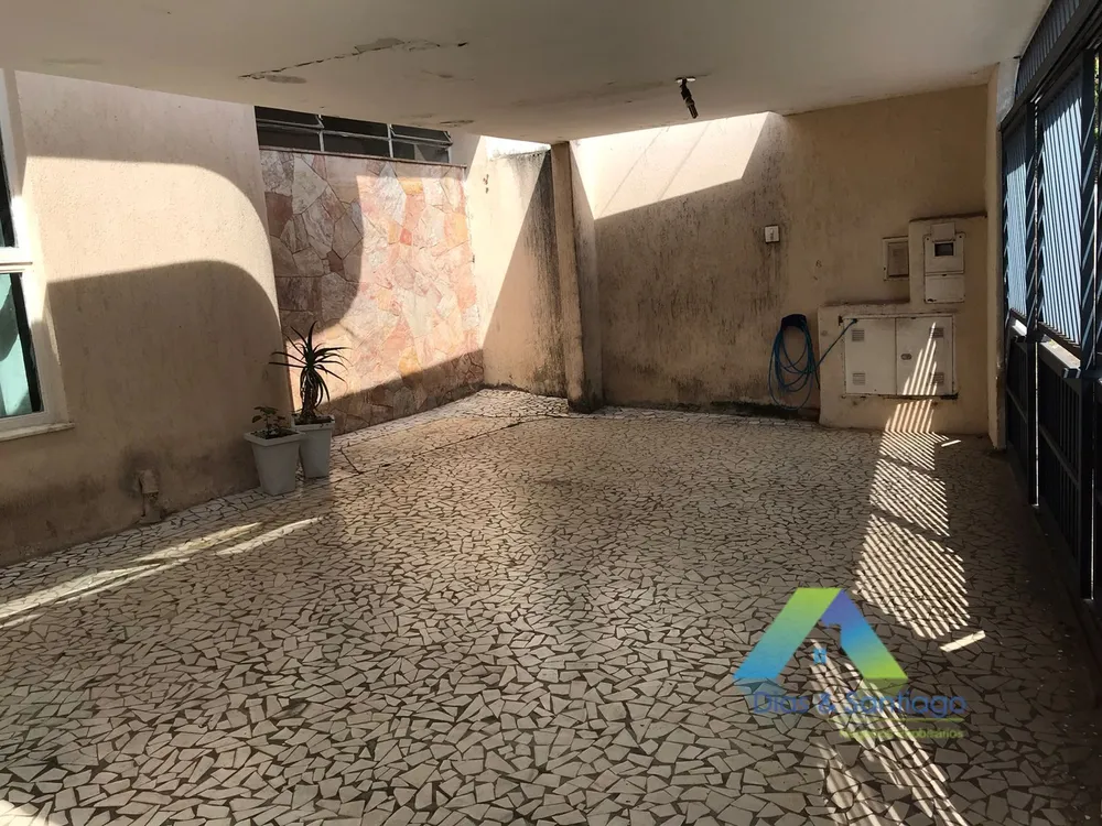 Casa, 4 quartos, 326 m² - Foto 3