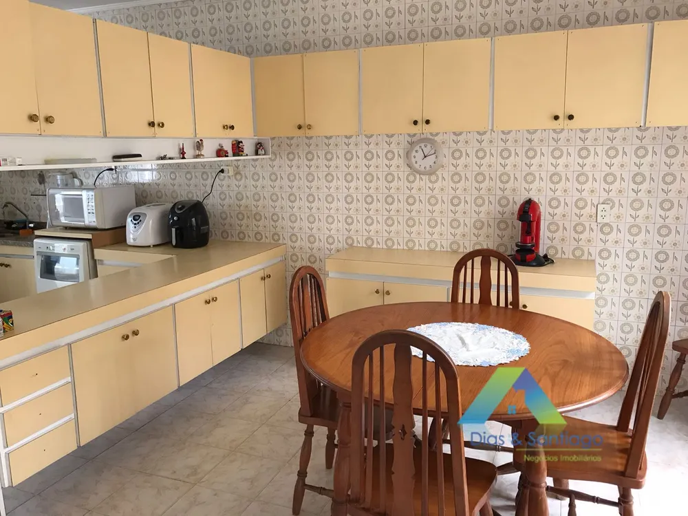Casa, 4 quartos, 326 m² - Foto 4
