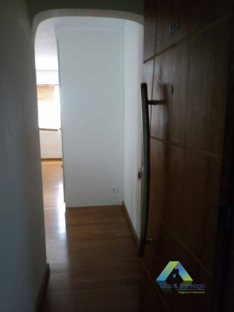 Apartamento à venda com 2 quartos, 140m² - Foto 1