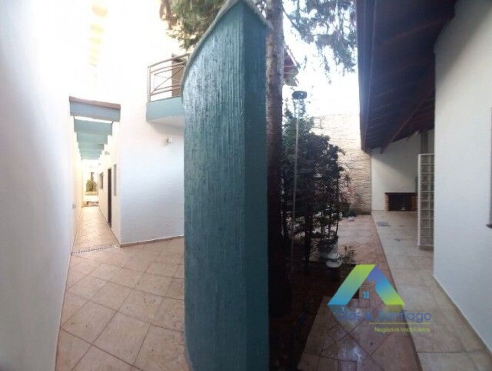 Sobrado à venda com 3 quartos, 354m² - Foto 3