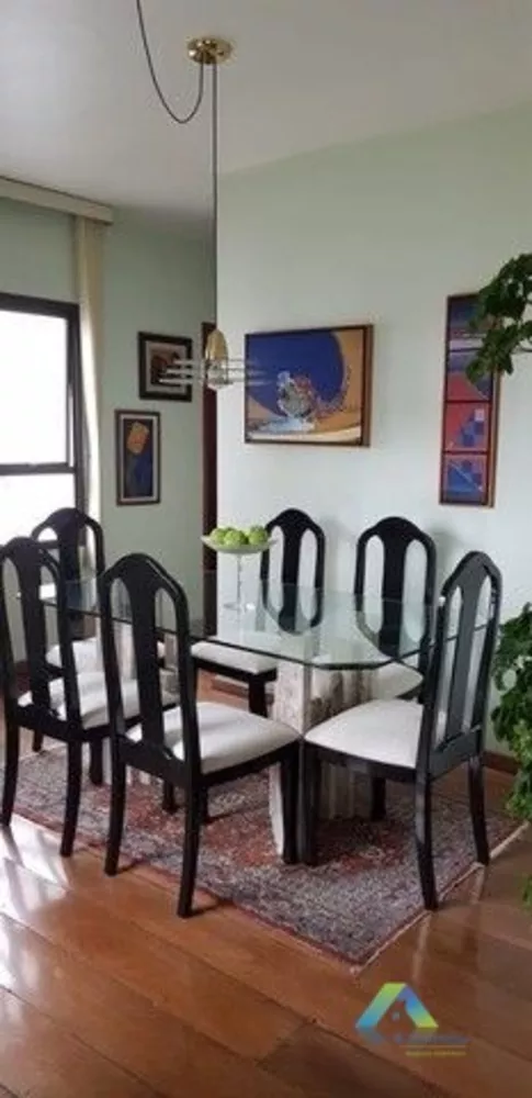 Apartamento à venda com 3 quartos, 127m² - Foto 2