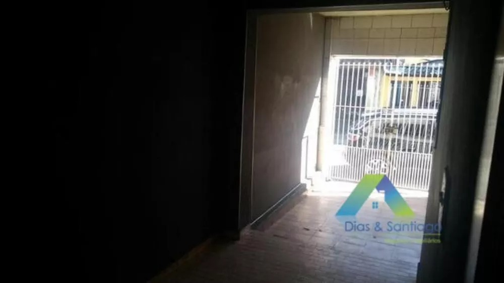 Sobrado à venda com 3 quartos, 200m² - Foto 1