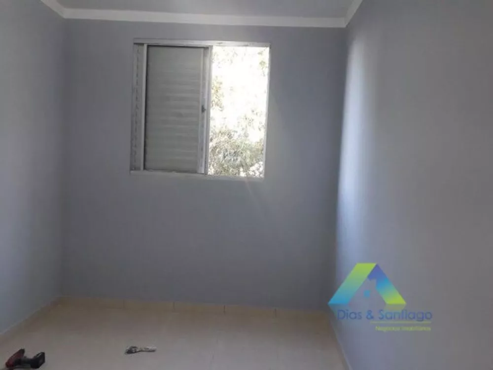 Apartamento à venda com 2 quartos, 50m² - Foto 3