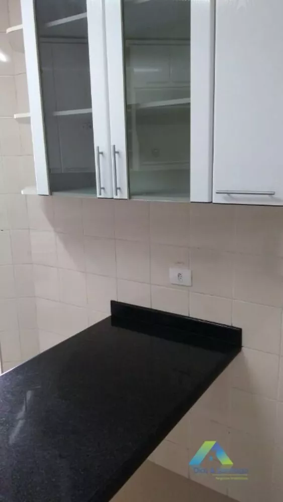 Apartamento à venda com 2 quartos, 65m² - Foto 7