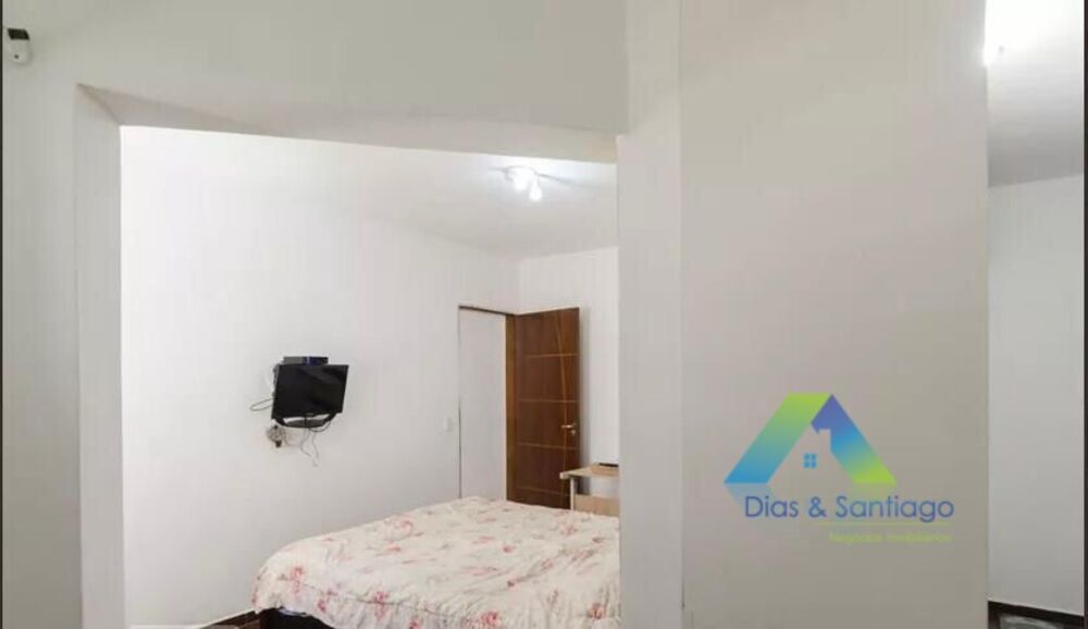 Casa à venda com 2 quartos, 170m² - Foto 1
