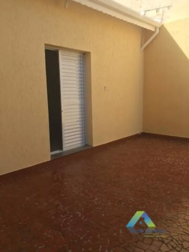 Sobrado à venda com 2 quartos, 110m² - Foto 3