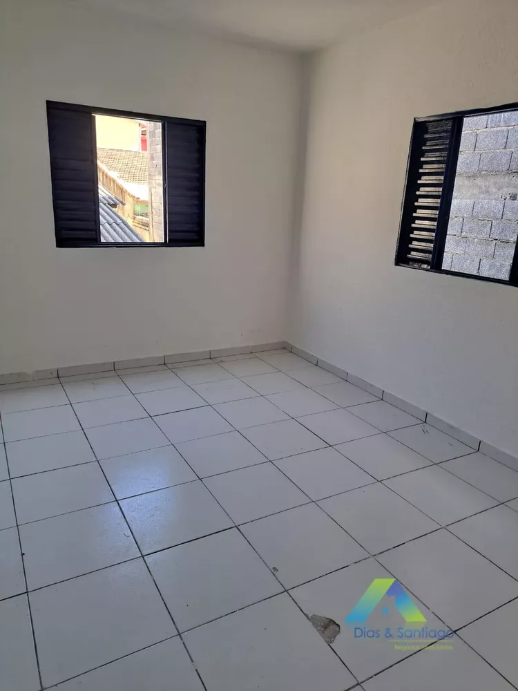 Casa para alugar com 1 quarto, 40m² - Foto 4