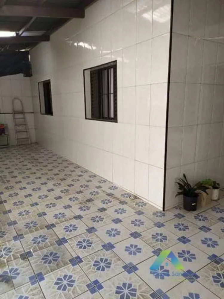 Casa à venda com 2 quartos, 100m² - Foto 2