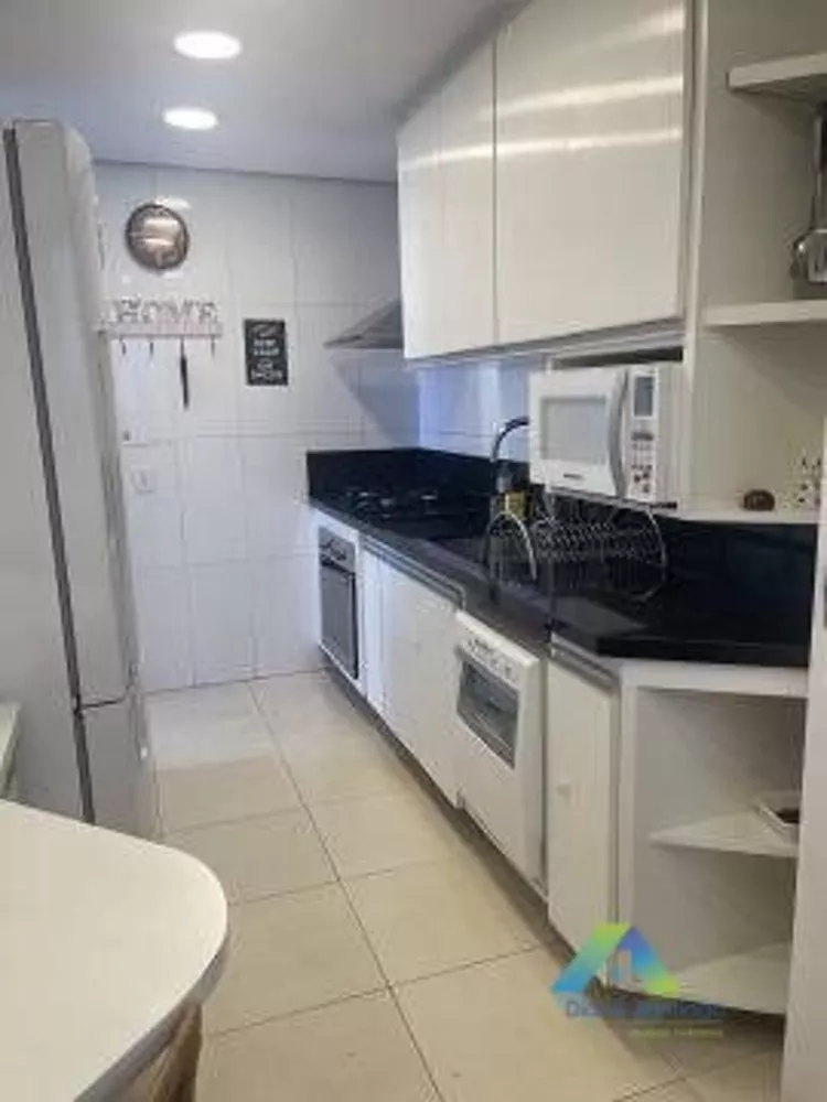 Apartamento para alugar com 3 quartos, 110m² - Foto 3