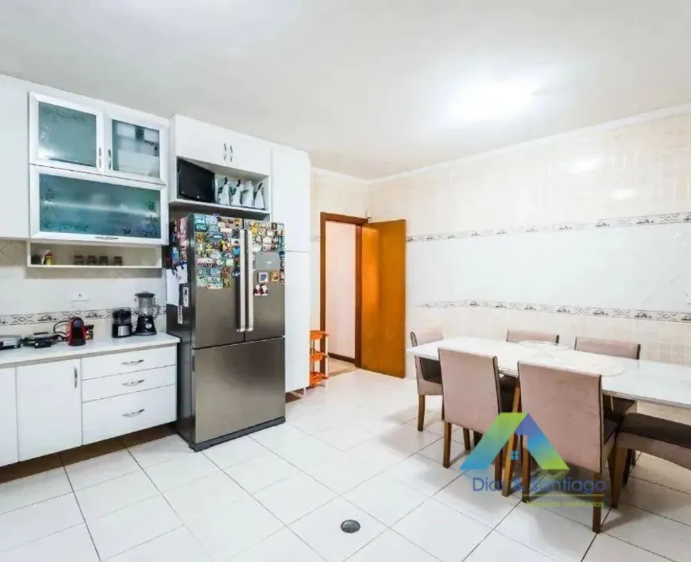 Sobrado, 4 quartos, 280 m² - Foto 1