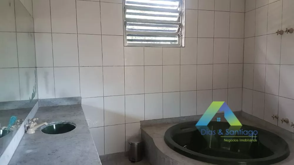 Sobrado à venda com 3 quartos, 180m² - Foto 4