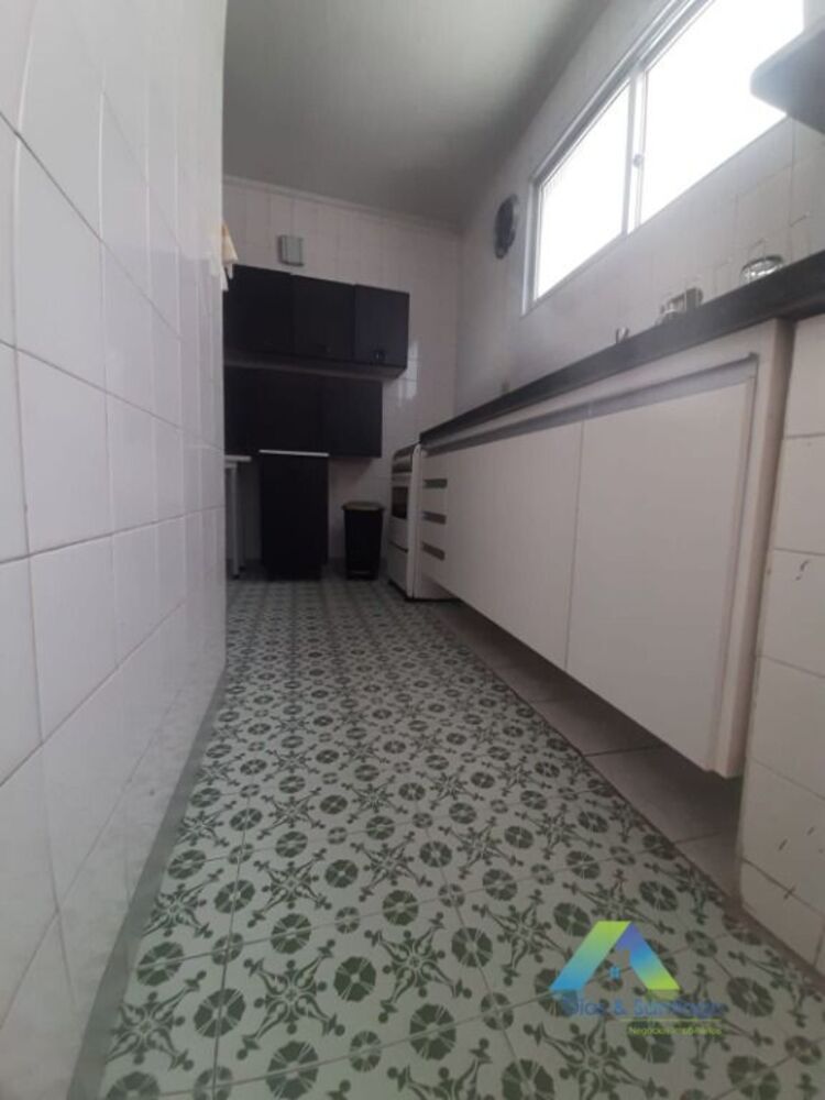 Apartamento à venda com 2 quartos, 66m² - Foto 7