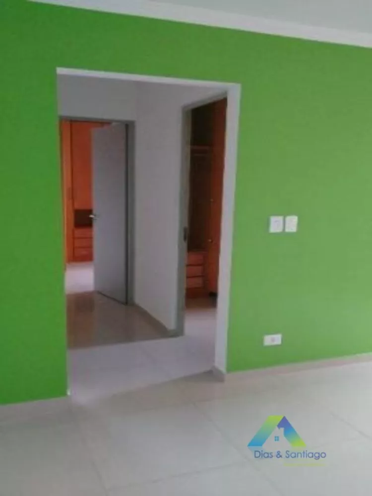 Apartamento à venda com 2 quartos, 47m² - Foto 2