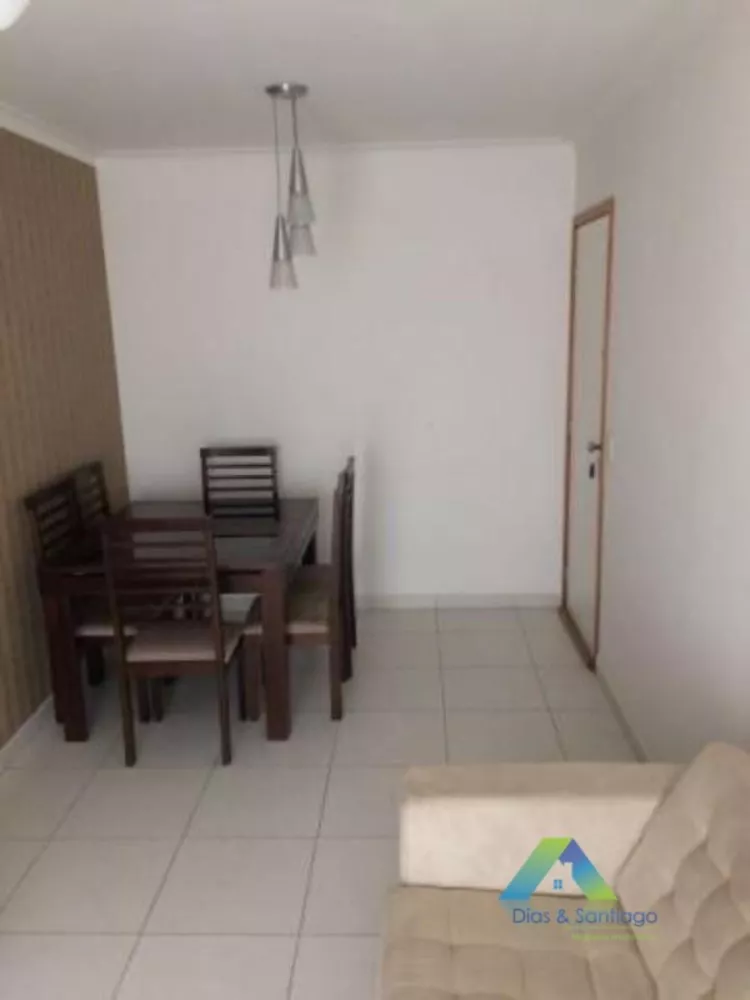 Apartamento à venda com 2 quartos, 58m² - Foto 2