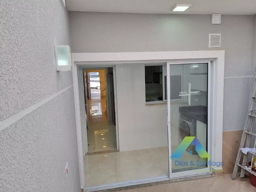 Sobrado à venda com 4 quartos, 175m² - Foto 2