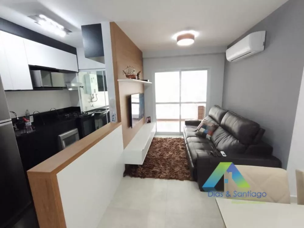 Apartamento à venda com 2 quartos, 64m² - Foto 3