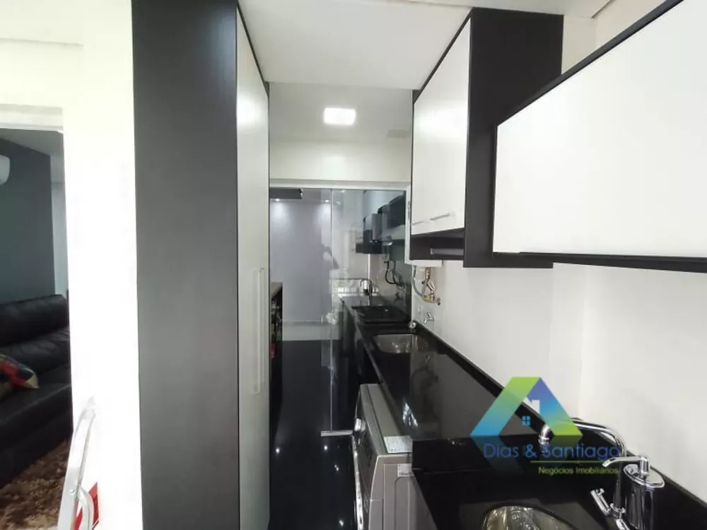 Apartamento à venda com 2 quartos, 64m² - Foto 9