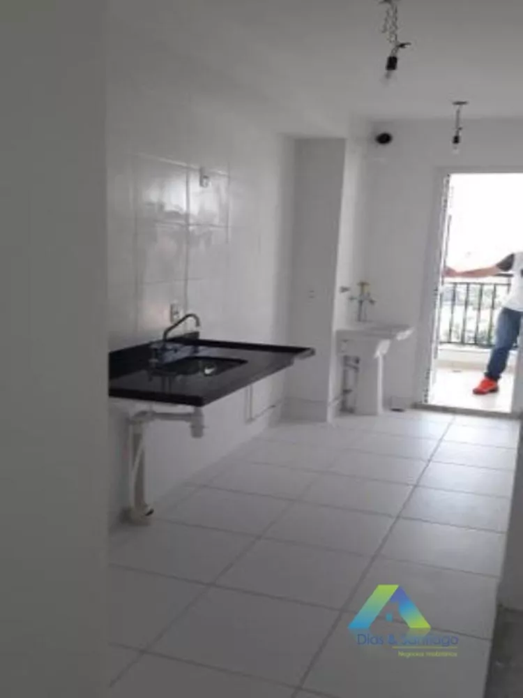 Apartamento à venda com 2 quartos, 74m² - Foto 1