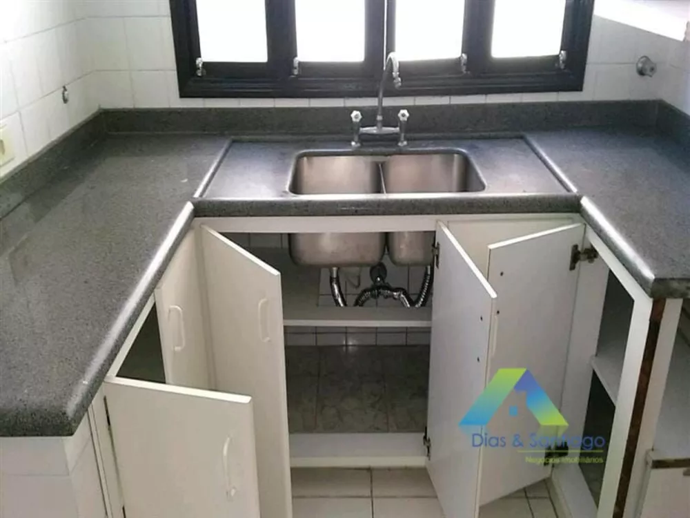 Sobrado à venda com 3 quartos, 184m² - Foto 4