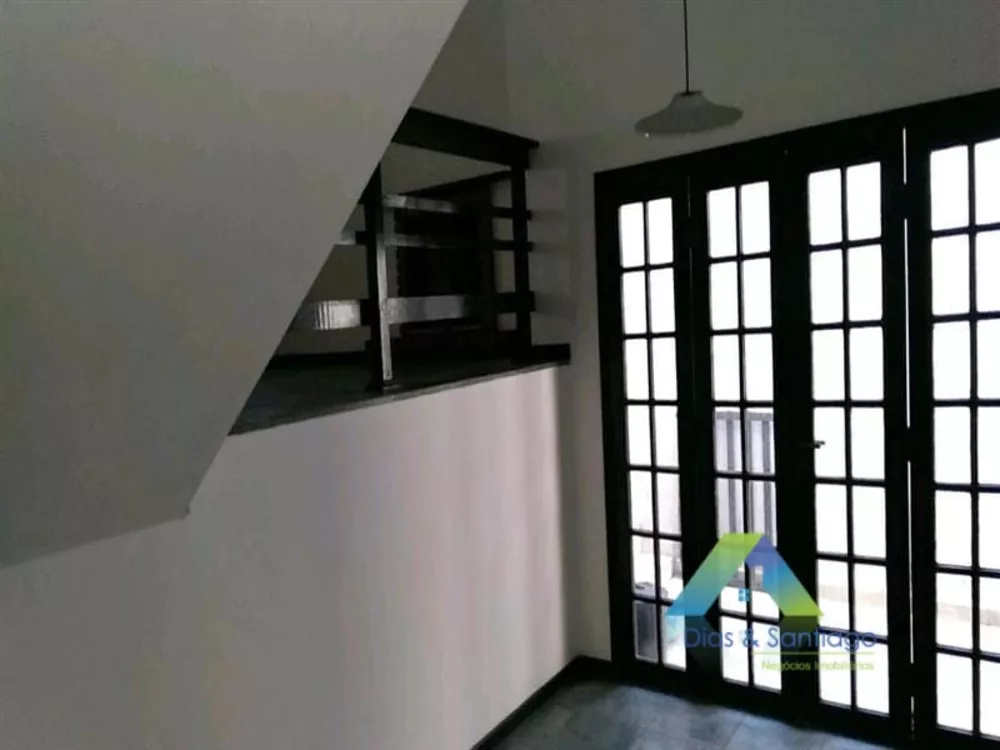 Sobrado à venda com 3 quartos, 184m² - Foto 7