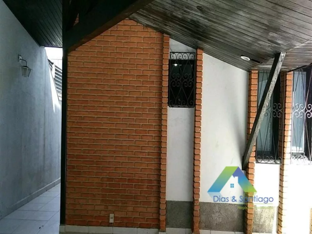 Sobrado à venda com 3 quartos, 184m² - Foto 2