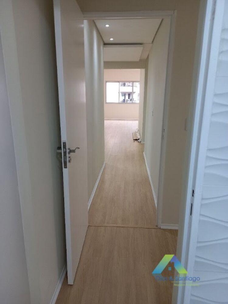 Apartamento à venda com 3 quartos, 105m² - Foto 5