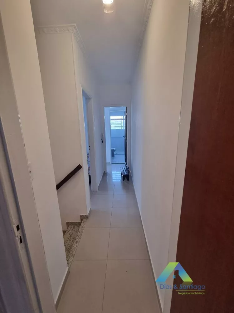 Sobrado à venda com 3 quartos, 210m² - Foto 11