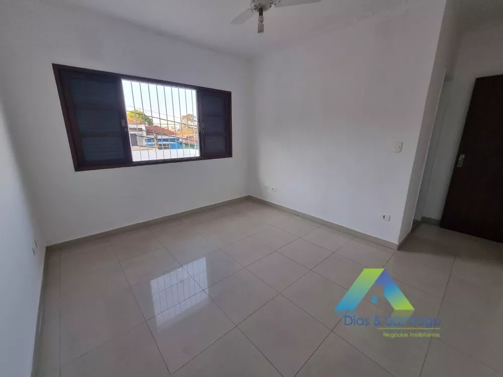 Sobrado à venda com 3 quartos, 210m² - Foto 13